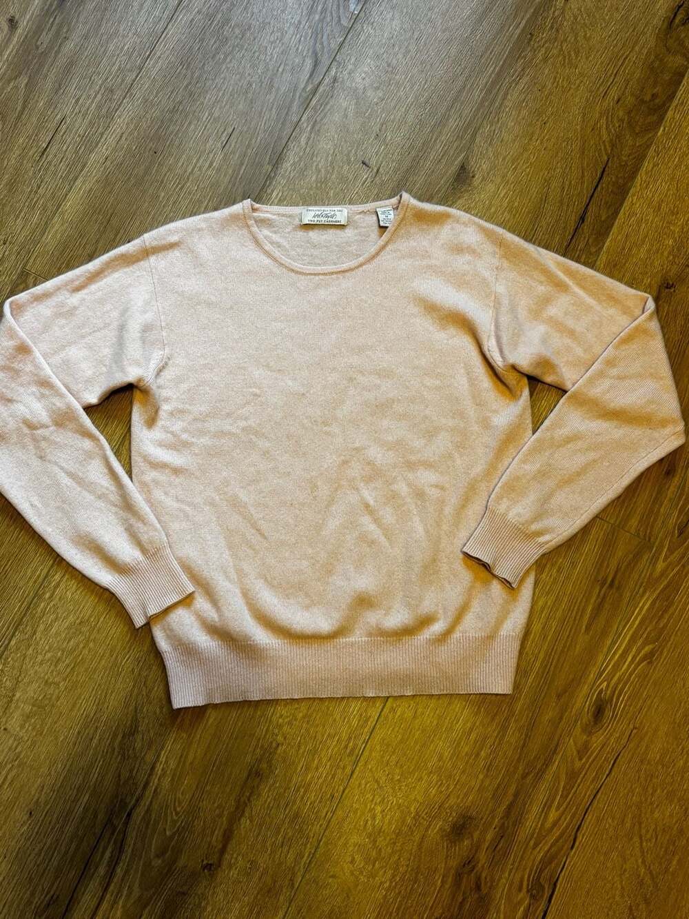 Lord & Taylor Women's Size M Two Ply Cashmere Crewneck Sweater Pink